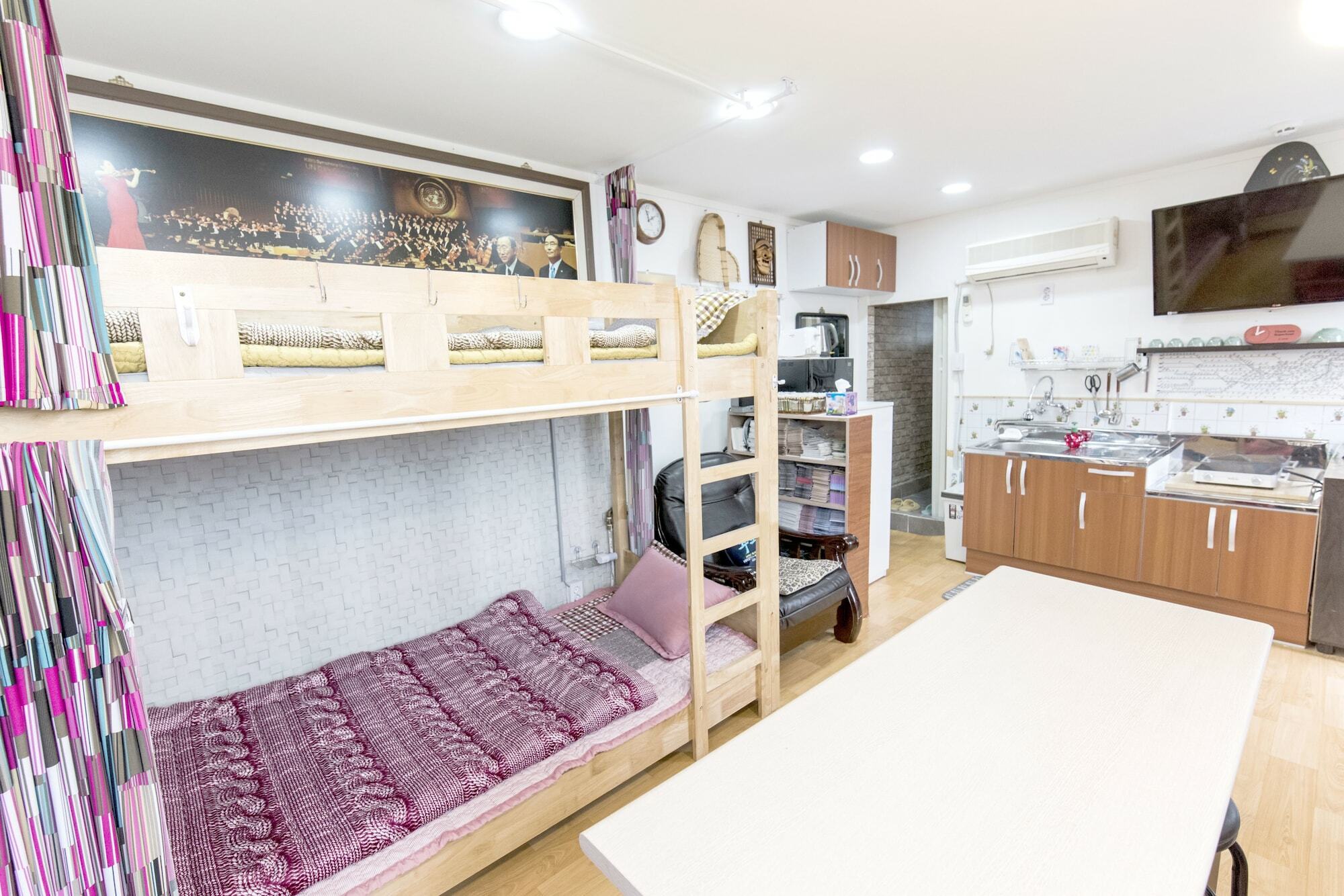 Photo Park Guesthouse Seoul Exterior photo